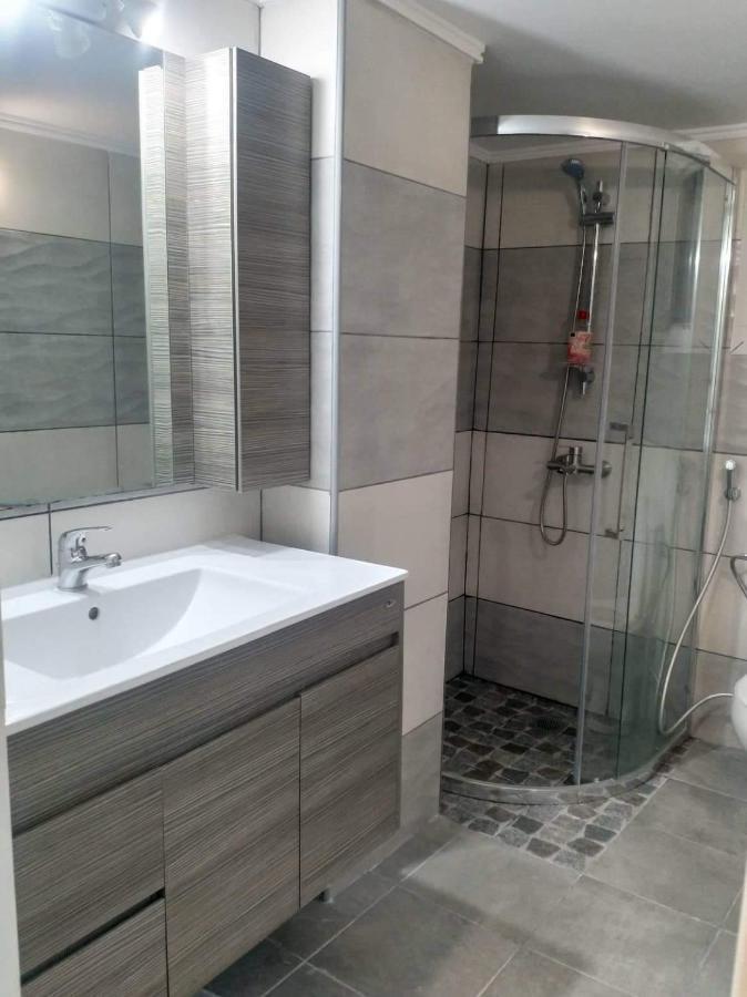 A Convenient Apartment In The Heart Of Athen Exterior foto